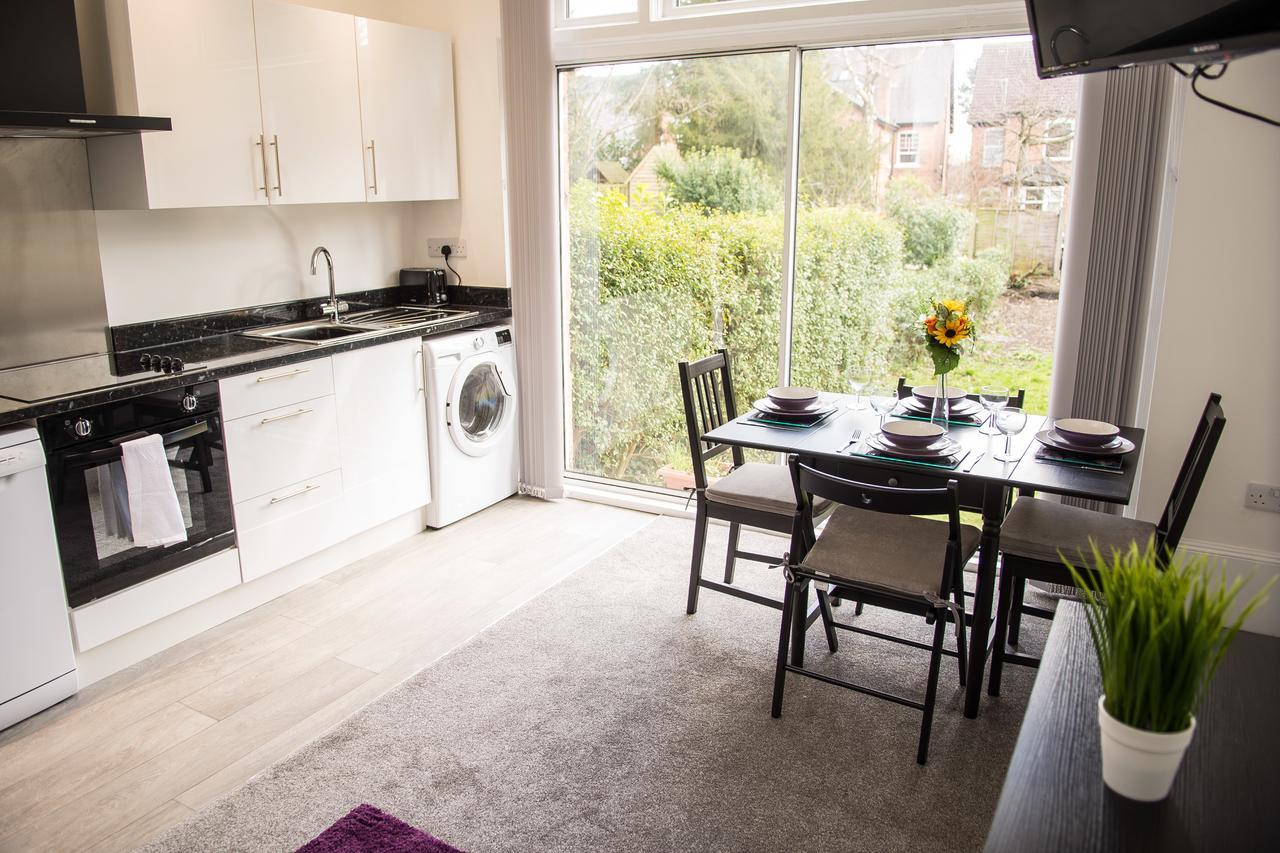 Moseley Mews Village Suites - Purple Μπέρμιγχαμ Εξωτερικό φωτογραφία